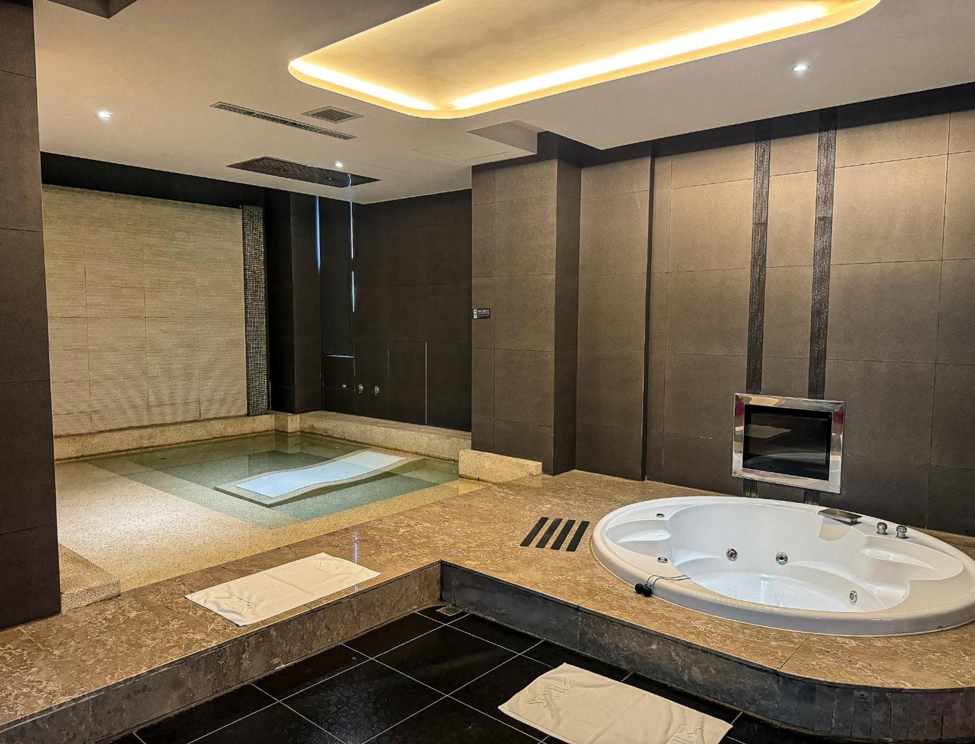 All-Ur Boutique Motel - Taichung Branch Exteriér fotografie