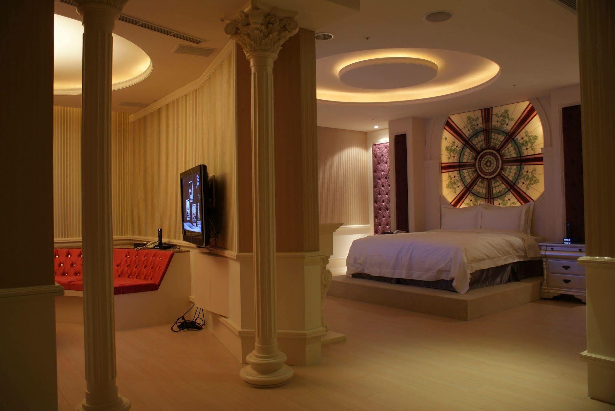 All-Ur Boutique Motel - Taichung Branch Exteriér fotografie